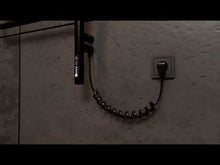 Załaduj i odtwórz wideo w przeglądarce galerii, Fluger 2 Black
 фото 9